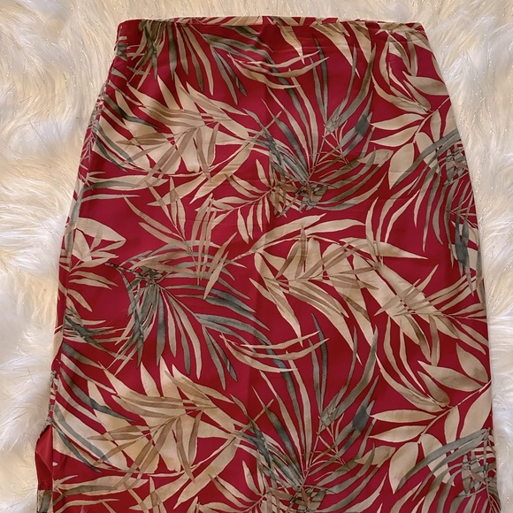 Liz Claiborne Collection Floral Skirt - Picture 6 of 7